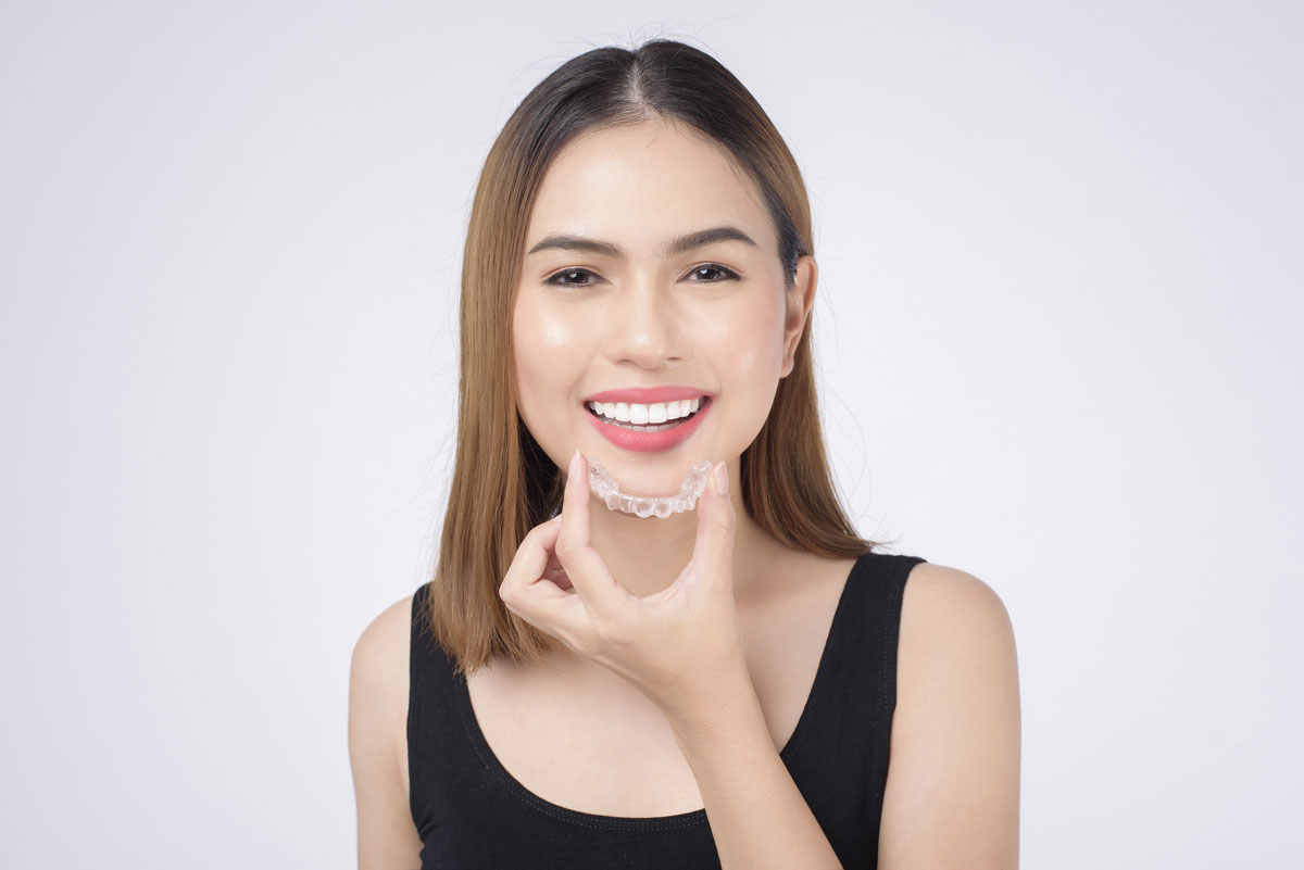 Why You Should Consider Straightening Your Teeth